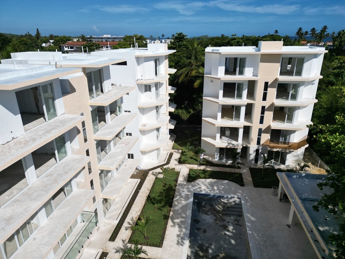 Flora Garden Residence